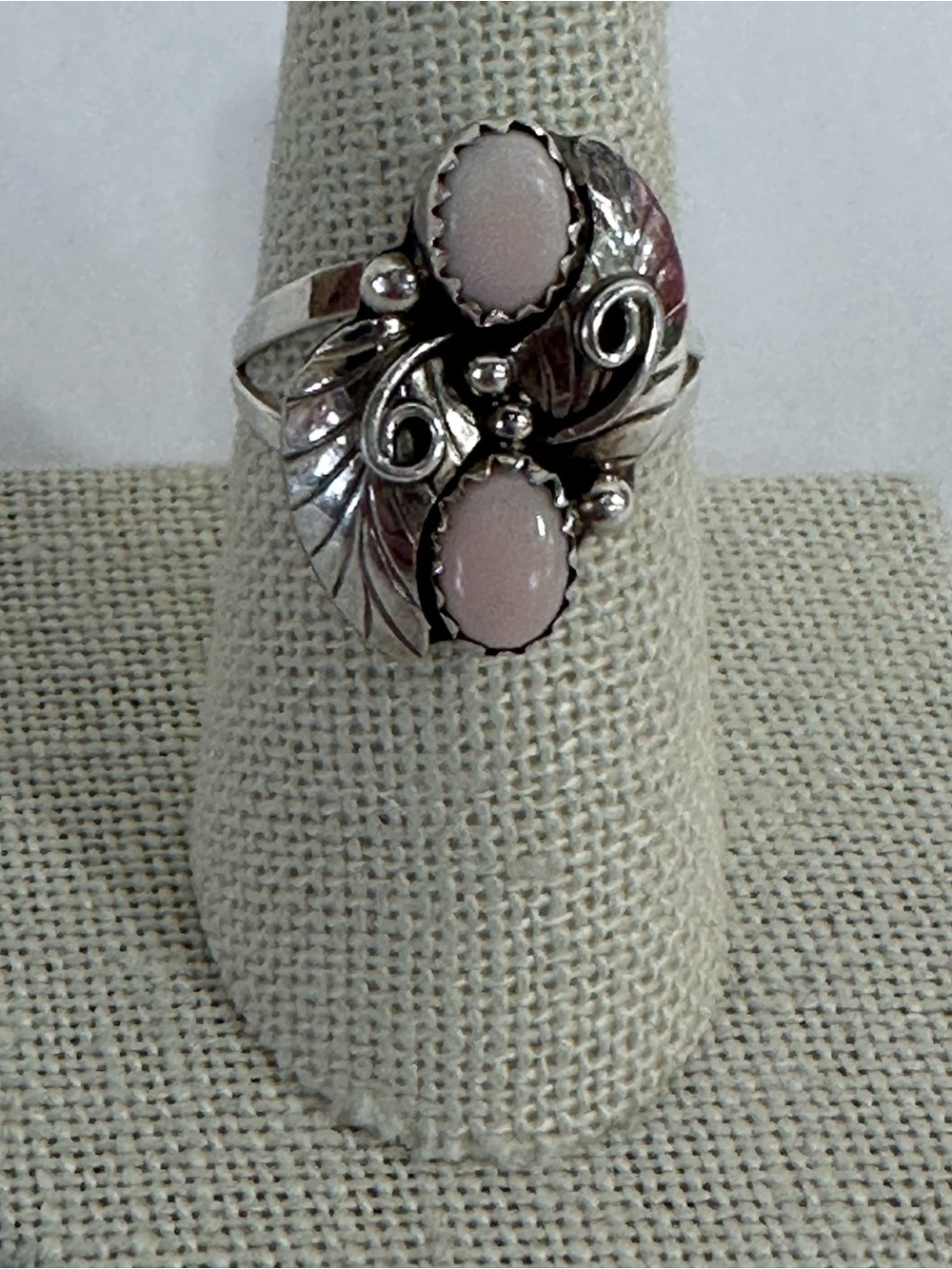 Sterling Silver Pink Conch Double Stone Leaf Ring